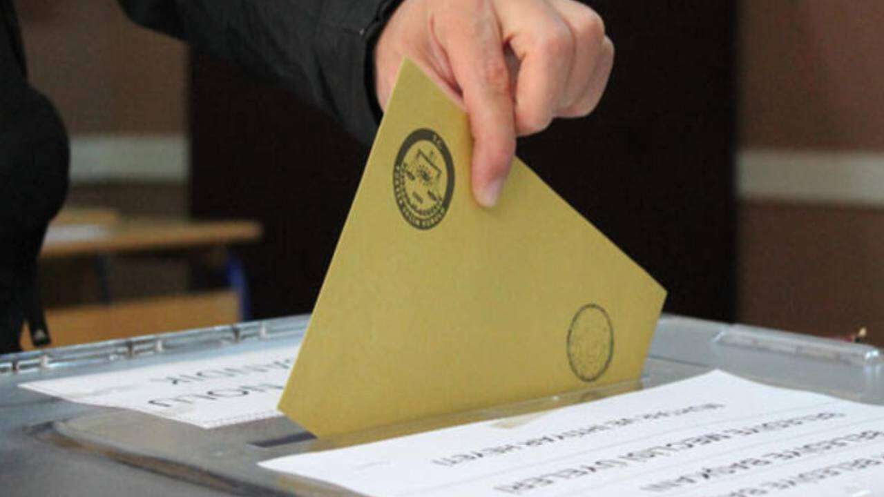 Kulisleri sallayan anket: İmamoğlu'nun memleketinde YENİ Parti'ye soğuk duş! İşte son oy oranları 4